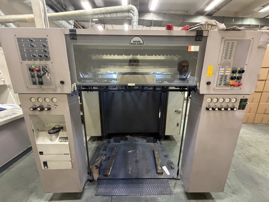 Man Roland R705 3B with Hybrid UV